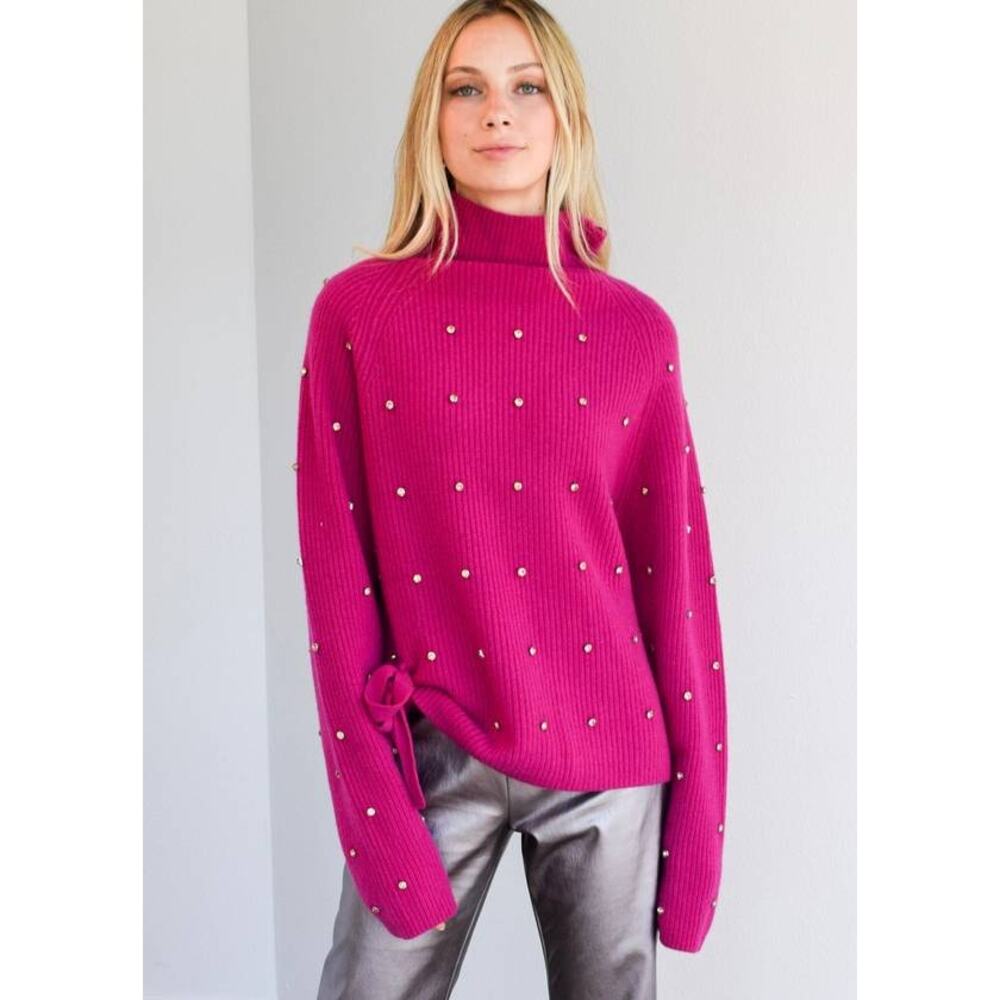 Never A wallflower Cashmere Seeing Stars Sweater Pink Rhinestone M NEW SoftGirl